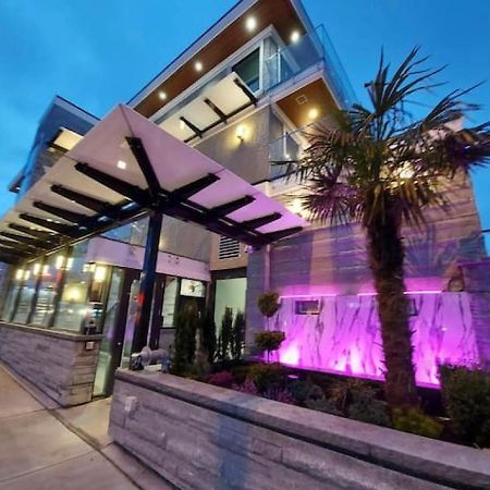 バンクーバーBeautiful Bright 3 Bed Townhouseアパートメント エクステリア 写真