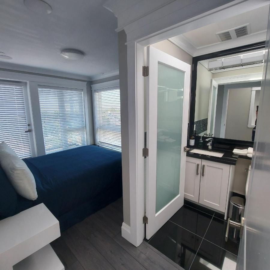 バンクーバーBeautiful Bright 3 Bed Townhouseアパートメント エクステリア 写真